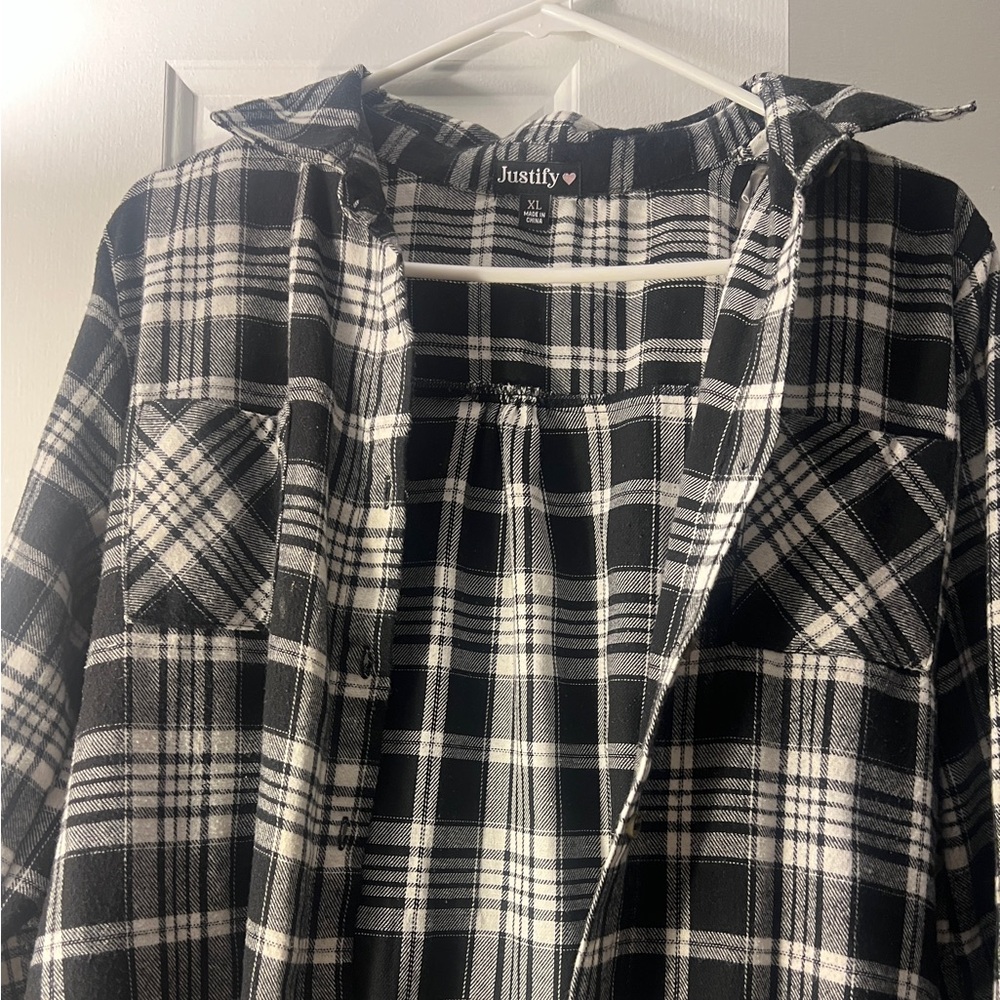 Justify Black and White Plaid Shirt